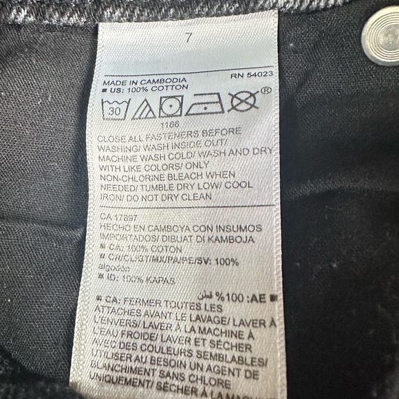 Old Navy Slouchy Straight Dark Grey Washed Out Girls Jeans Size 7 - Picture 4 of 5